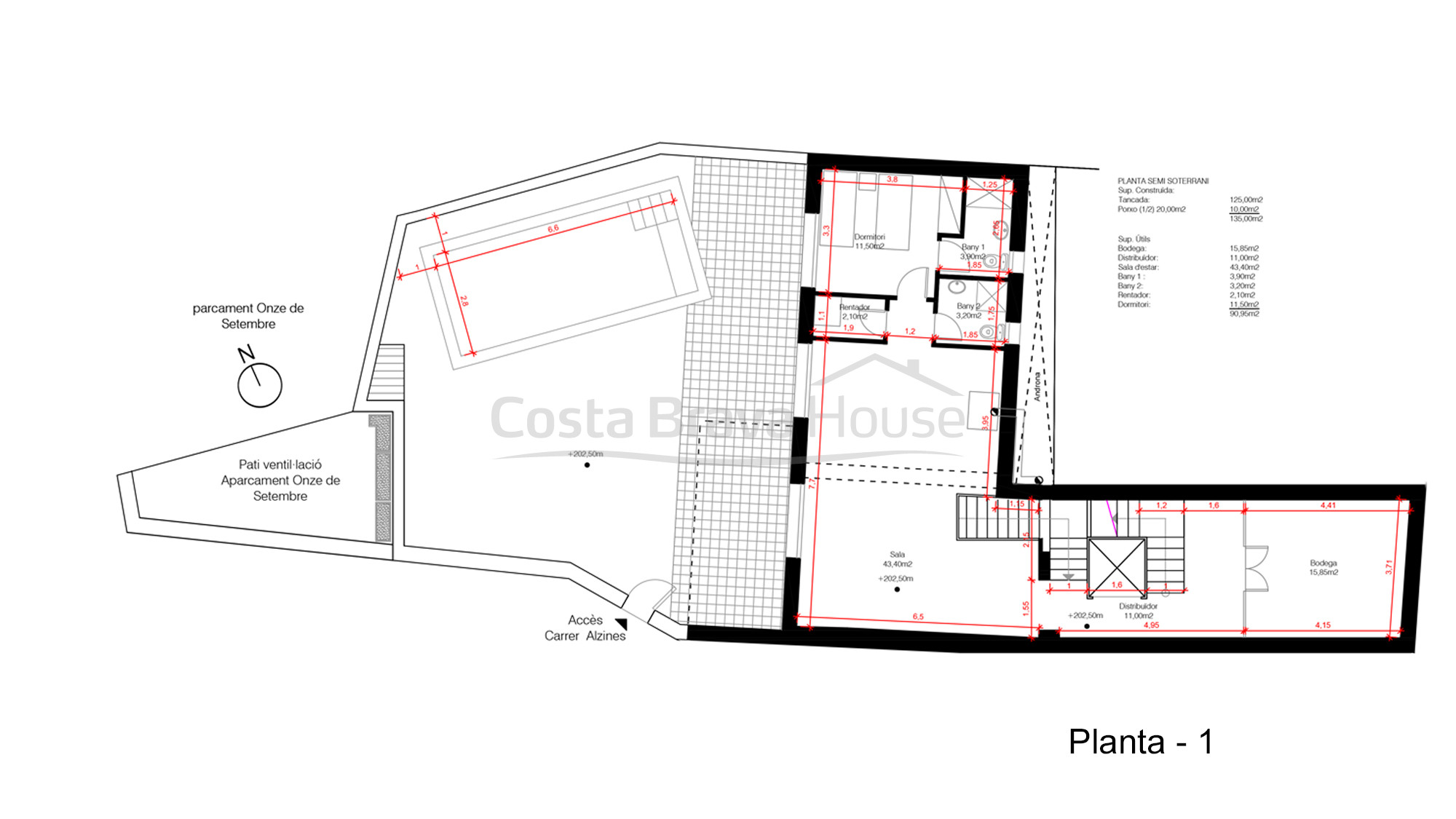 Casa de poble íntegrament reformada en venda a Begur amb 200 m² de pati amb piscina