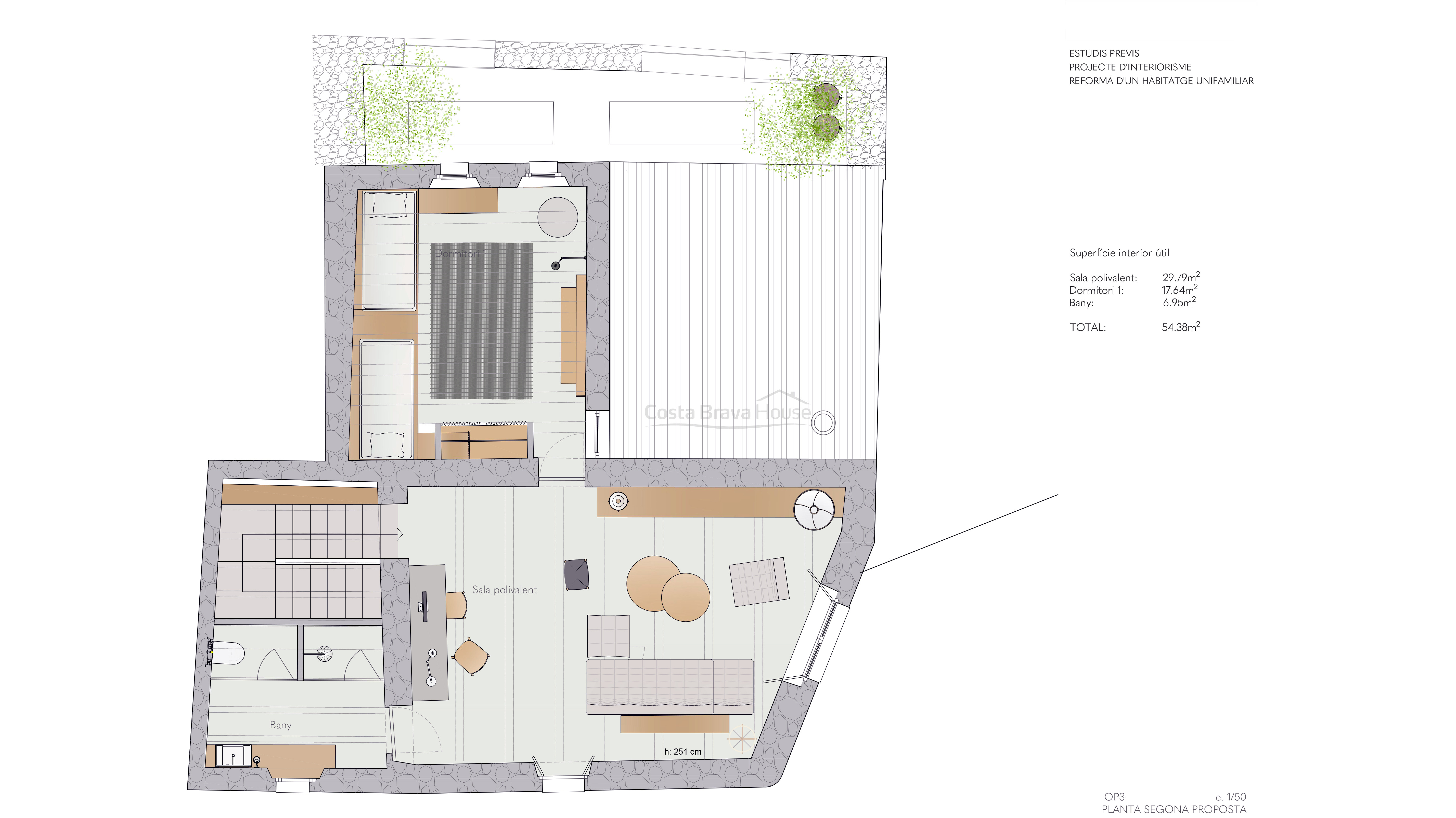 Te renoveren huis met tuin te koop in Gualta