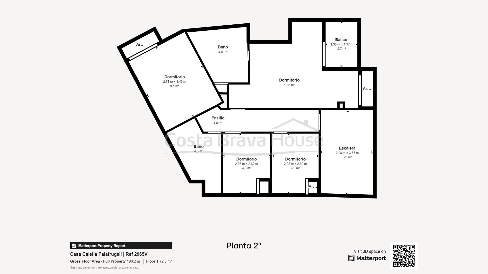 House next to Port Bo beach with sea views