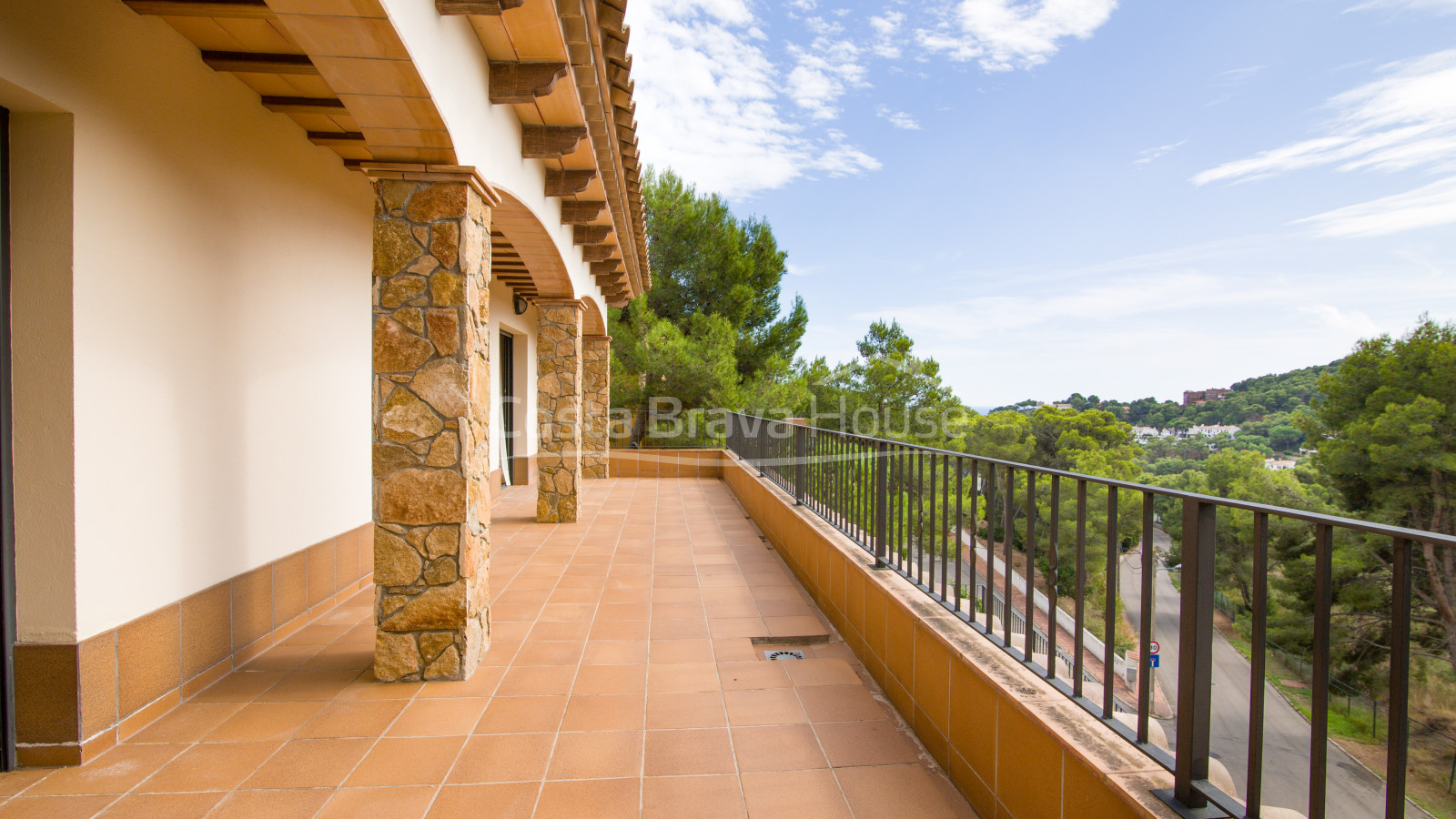 Casa con piscina en venta en Tamariu, a solamente 5 min a pie de la cala de Aigua Xelida