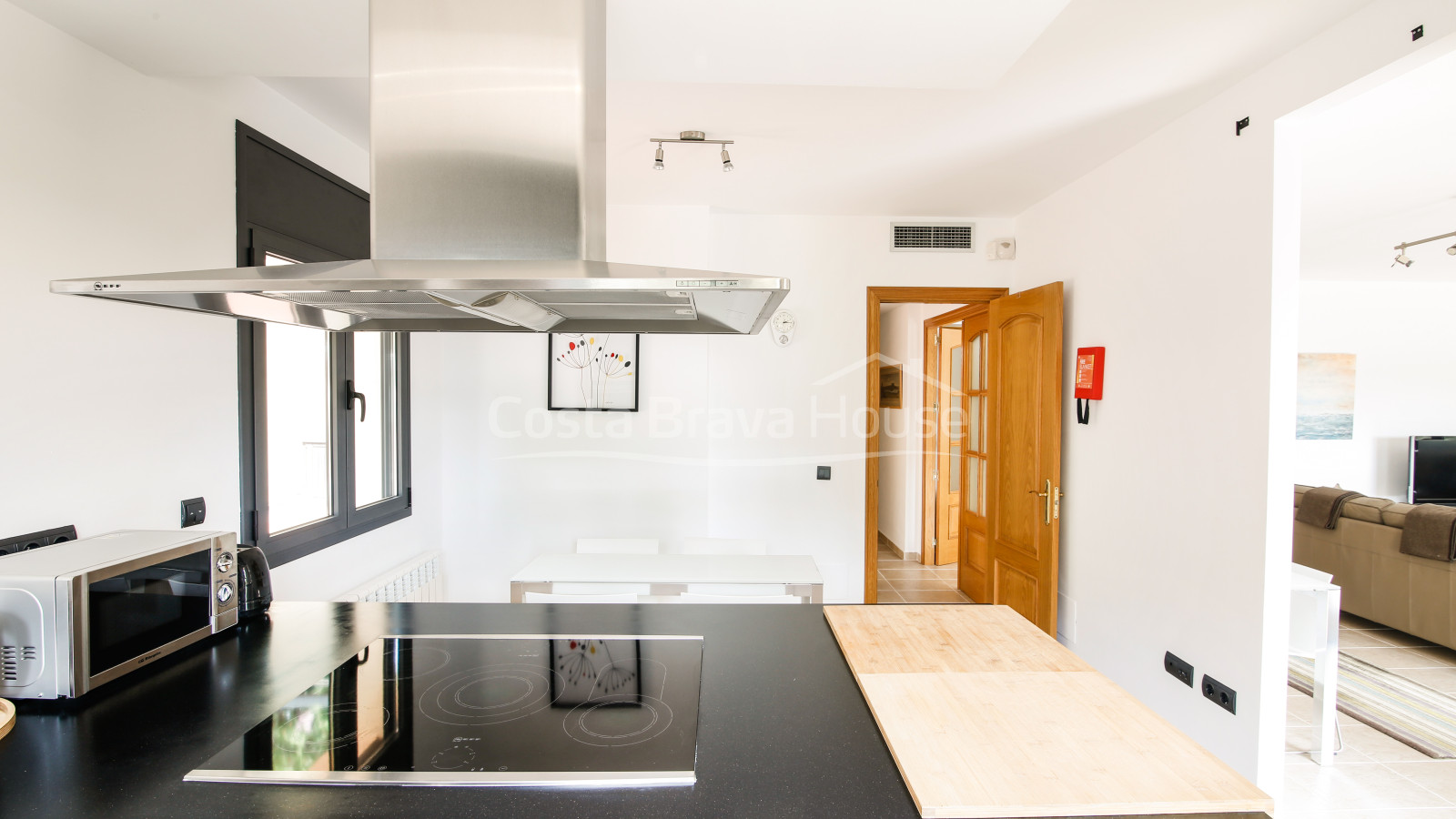 Casa con piscina en venta en Tamariu, a solamente 5 min a pie de la cala de Aigua Xelida