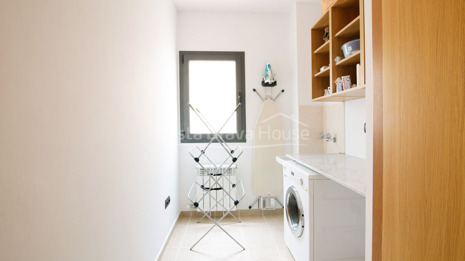Casa con piscina en venta en Tamariu, a solamente 5 min a pie de la cala de Aigua Xelida
