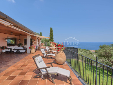 Impressionnante villa de luxe avec une vue fantastique sur la mer à vendre à Aiguablava (Begur)