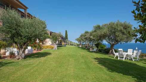 Indrukwekkende luxevilla met fantastisch zeezicht te koop in Aiguablava (Begur)