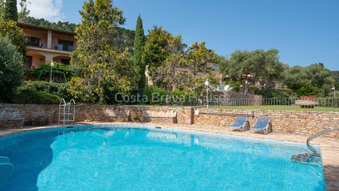 Indrukwekkende luxevilla met fantastisch zeezicht te koop in Aiguablava (Begur)