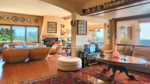 Indrukwekkende luxevilla met fantastisch zeezicht te koop in Aiguablava (Begur)