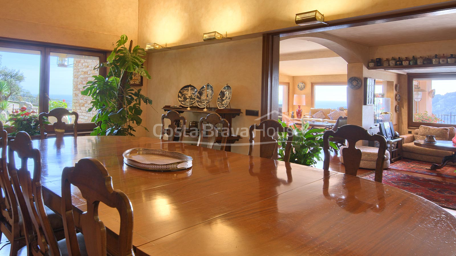 Impressive luxury villa with fantastic sea views for sale in Aiguablava (Begur)