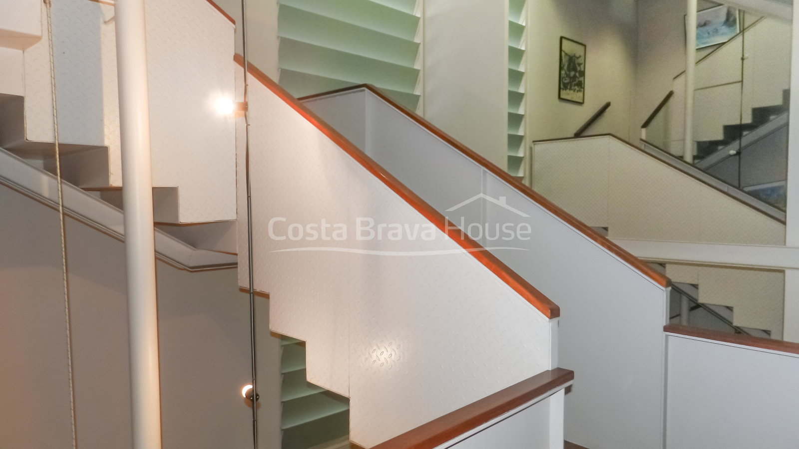 3 recently built apartments for sale in Palafrugell Centro