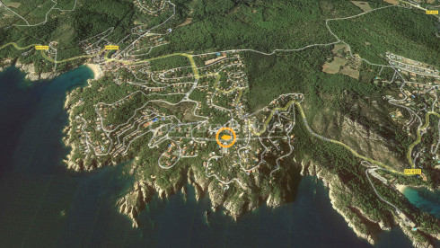 Terrain à bâtir avec vue sur la mer entre les plages de Tamariu et Aiguablava