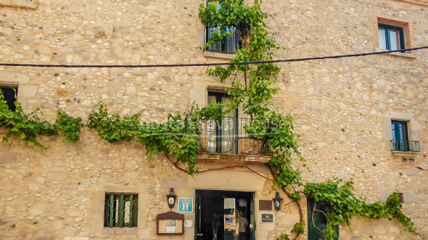Manor house from 17th century converted into a hotel in Alt Empordà