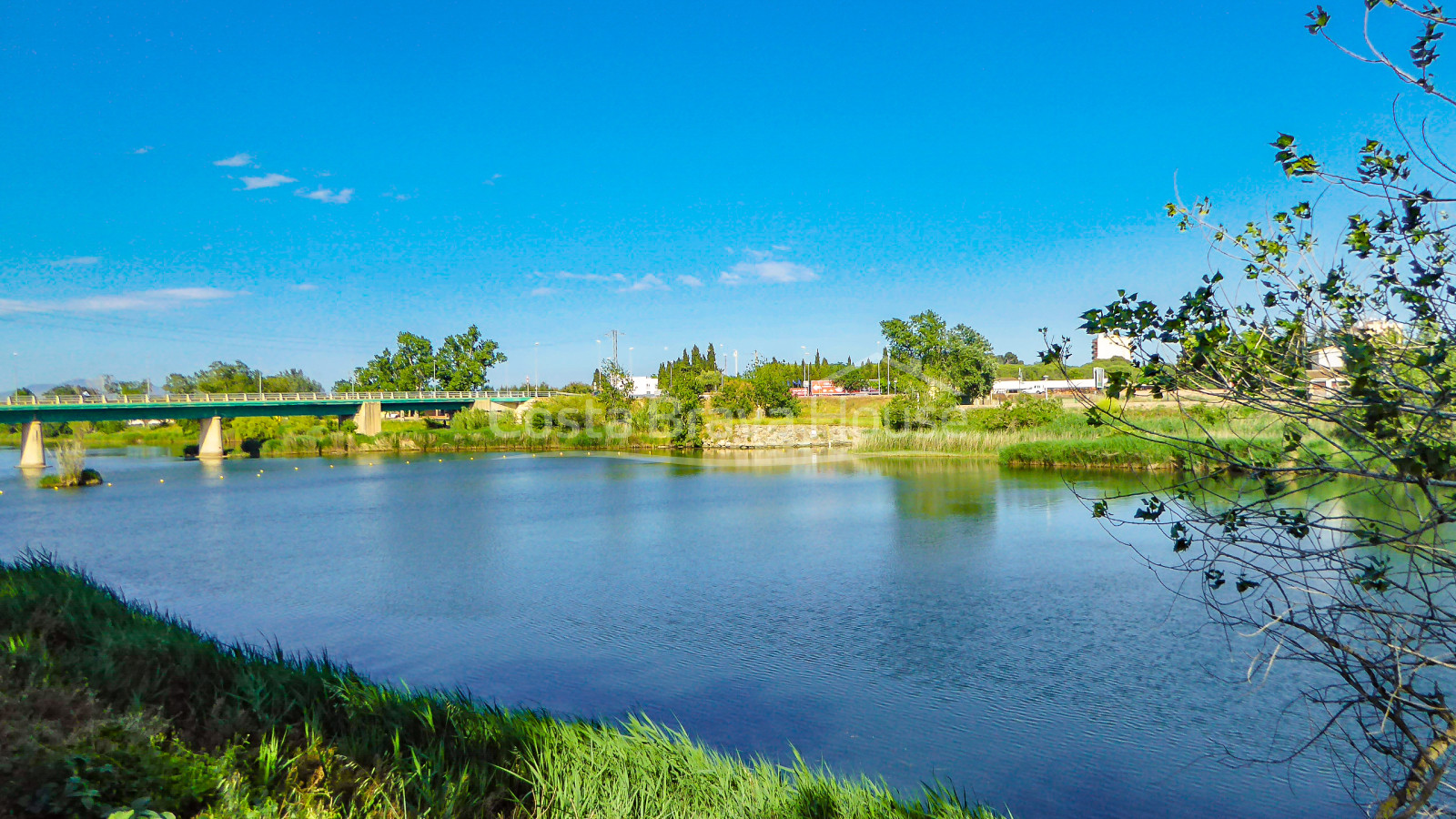 Manoir du S.XVII transformé en hôtel à vendre à Alt Empordà