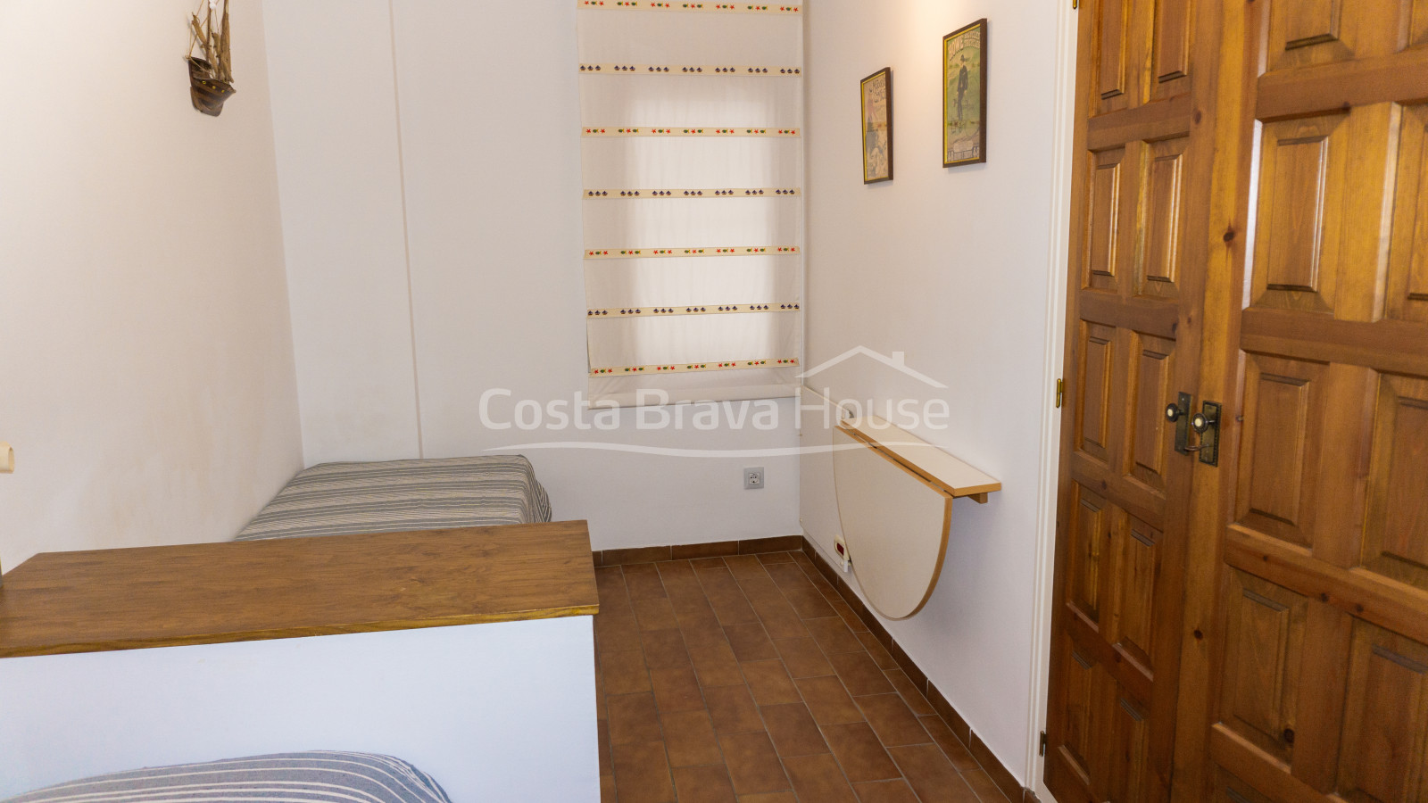 Flat in perfect condition for sale in the centre of Calella Palafrugell, 2 min walk from the beach