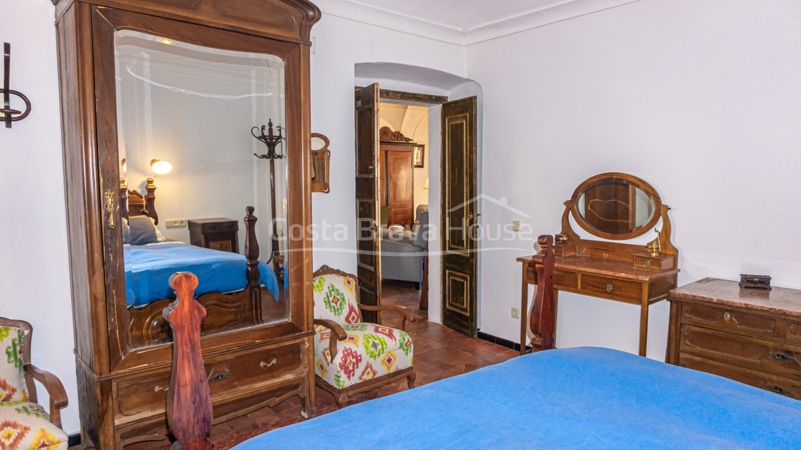 Renovated townhouse for sale in Begur, in a quietl location only 3 min on foot to the church square