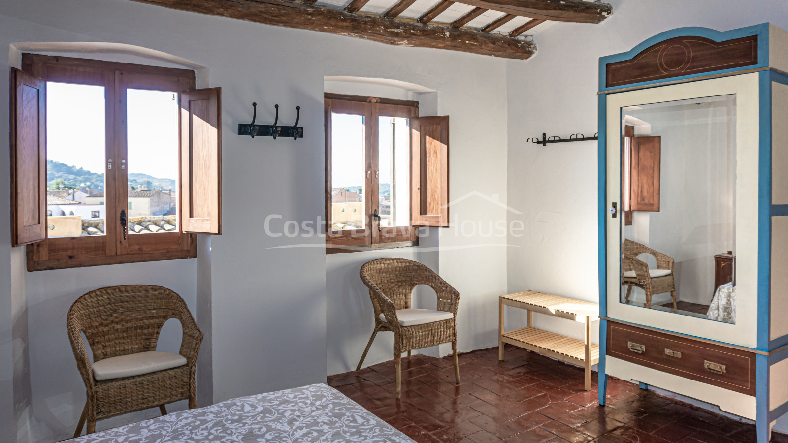 Casa reformada en venta en Begur, en una tranquila ubicación a 3 min a pie de la plaza de la iglesia