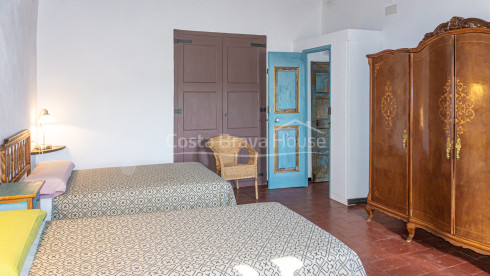 Renovated townhouse for sale in Begur, in a quietl location only 3 min on foot to the church square