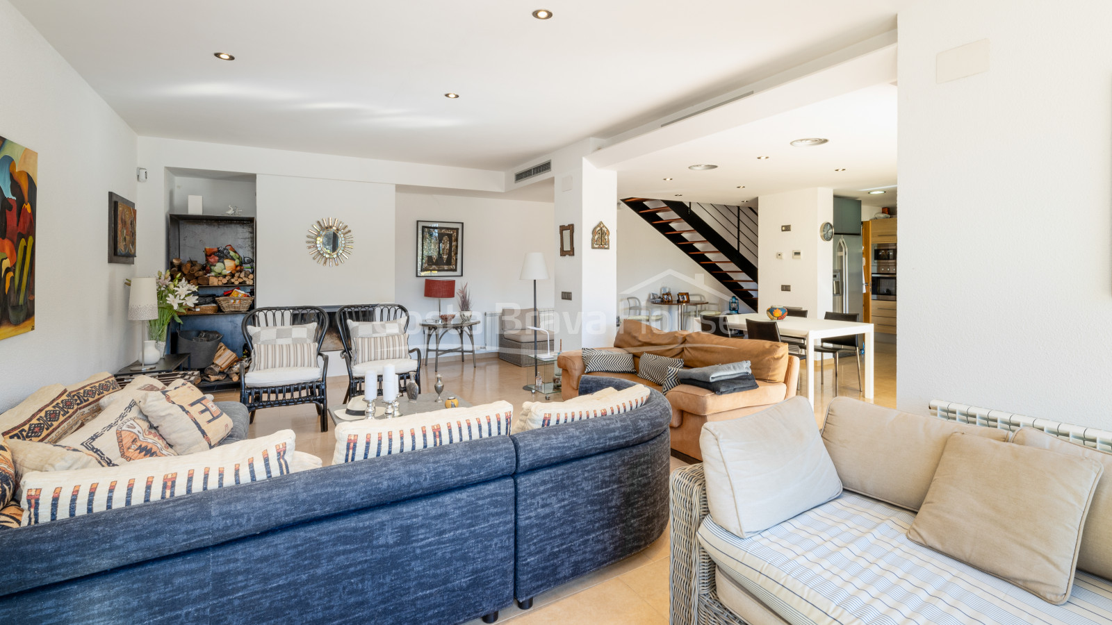 Casa en inmejorable estado de conservación, con jardín y piscina, muy cerca de Aiguablava y Tamariu