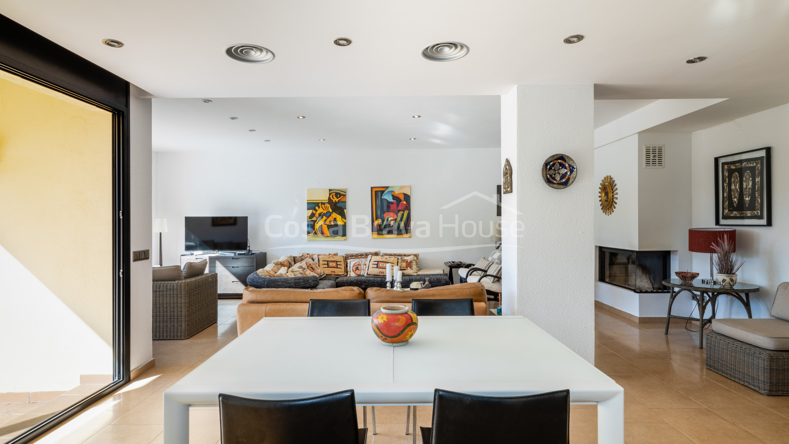 Casa en immillorable estat de conservació, amb jardí i piscina, molt a prop d´Aiguablava i Tamariu