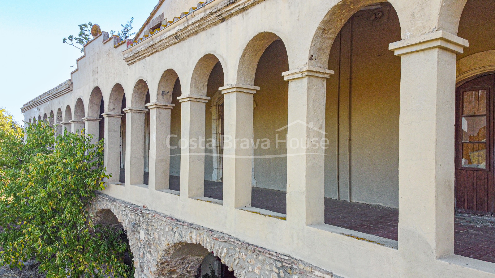 Country house for hotel project in Baix Empordà