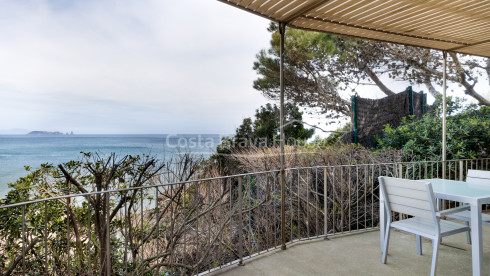 Exclusive villa de luxe à côté de la plage entre Begur et Pals, avec des vues incroyables sur la mer