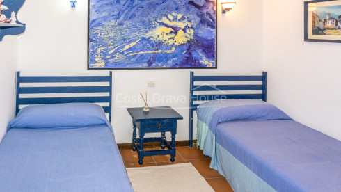 Dos apartaments separats que es poden unir en venda a mig camí entre platja Sa Tuna i Begur