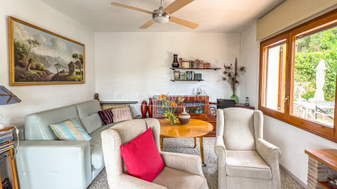 Maison avec jardin et piscine à vendre dans la région de Sa Punta, entre Sa Riera et Pals