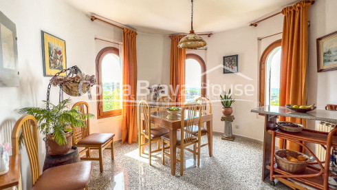 Maison avec jardin et piscine à vendre dans la région de Sa Punta, entre Sa Riera et Pals