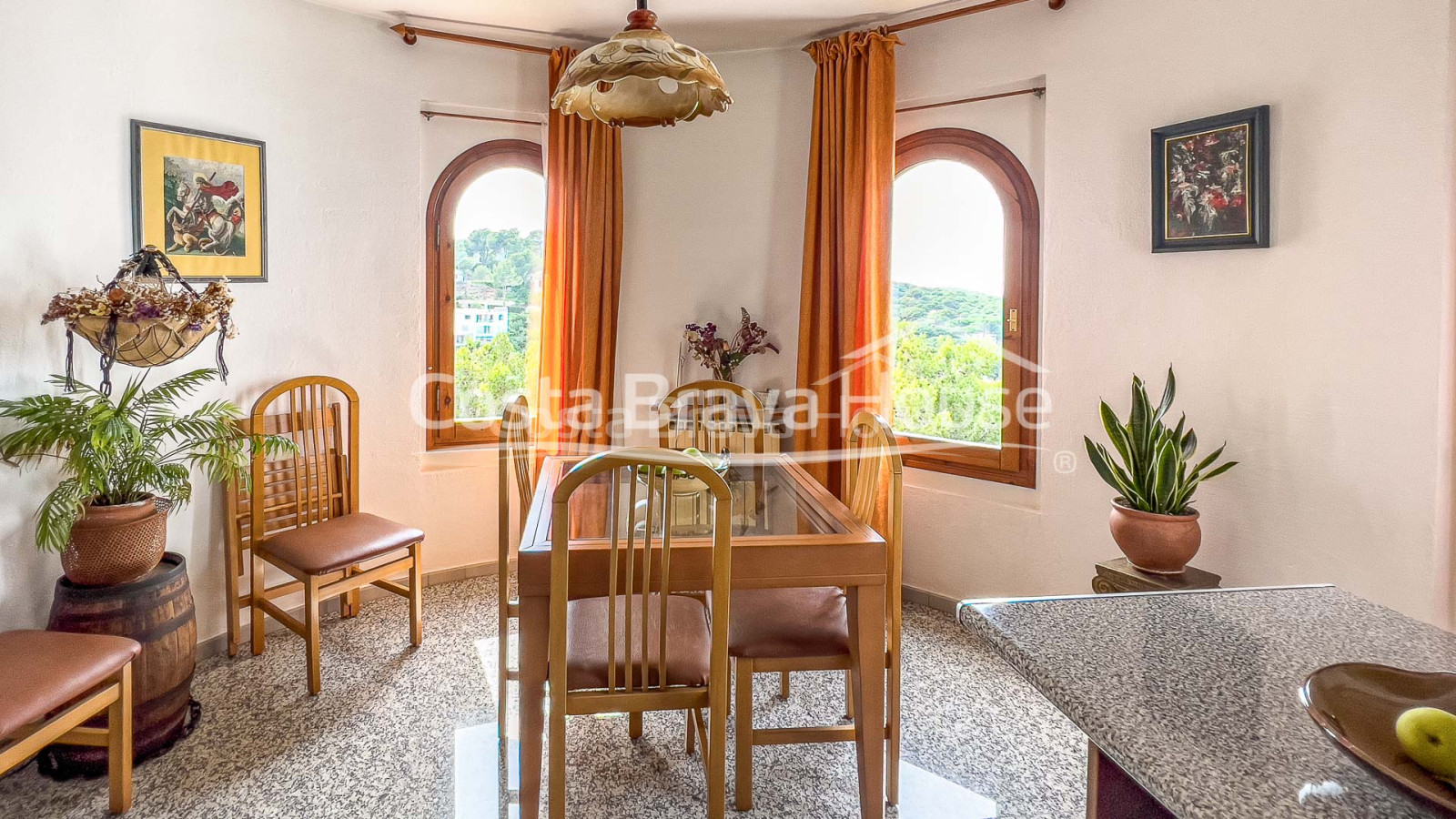 Maison avec jardin et piscine à vendre dans la région de Sa Punta, entre Sa Riera et Pals