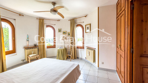 Maison avec jardin et piscine à vendre dans la région de Sa Punta, entre Sa Riera et Pals