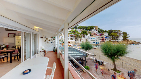 Beachfront apartment with terrace and sea views for sale in the very centre of cala Sa Tuna, Begur