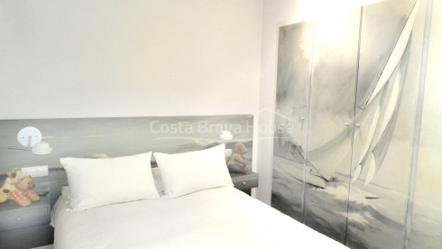 Spectacular front line sea view apartment for sale in Calella