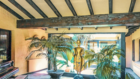 Exclusive property near Begur with large land and horse stables