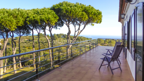 Casa amb impressionants vistes al mar en venda a Begur