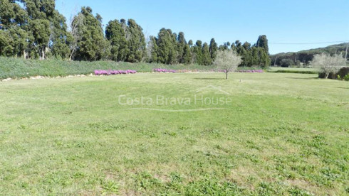 Country house for sale in Llafranc with 11,000 m&sup2; of land
