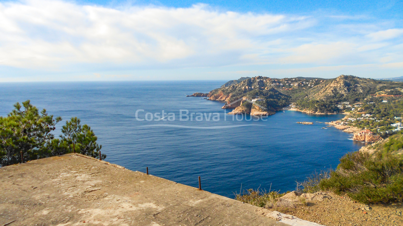 Land of 6 ha. with stunning panoramic views for sale in Begur