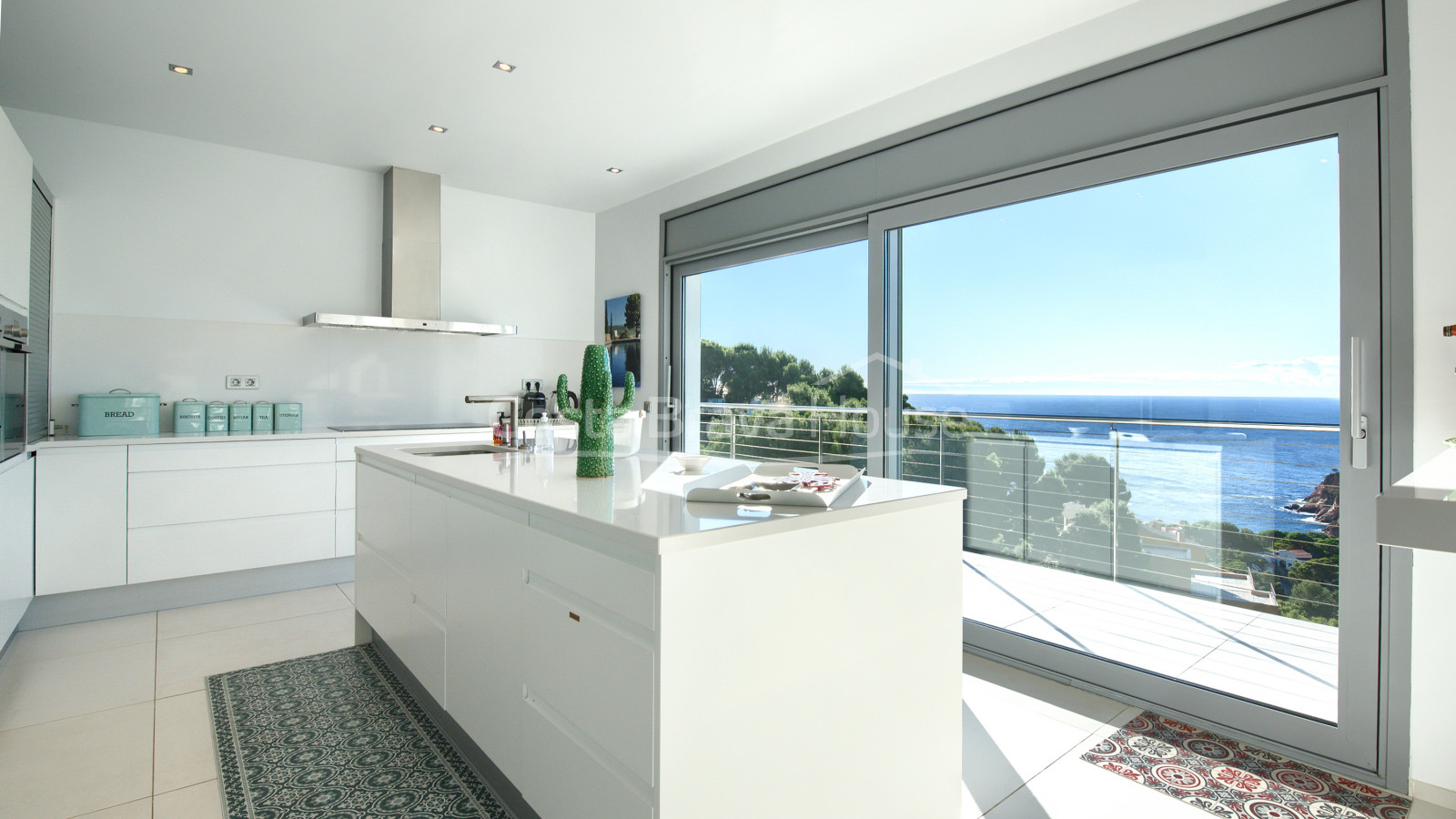 Maison de luxe avec vue mer et piscine à 5 minutes de la plage de Tamariu