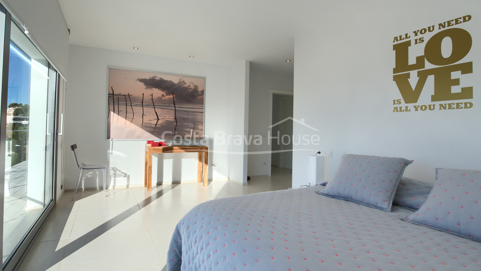 Luxury house with sea views and pool 5 minutes from Tamariu beach