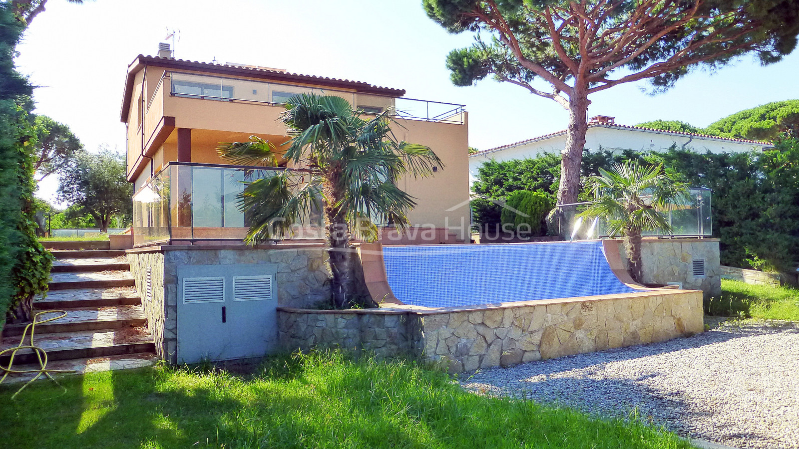 Casa con piscina y vistas al mar en venta en S'Agaró