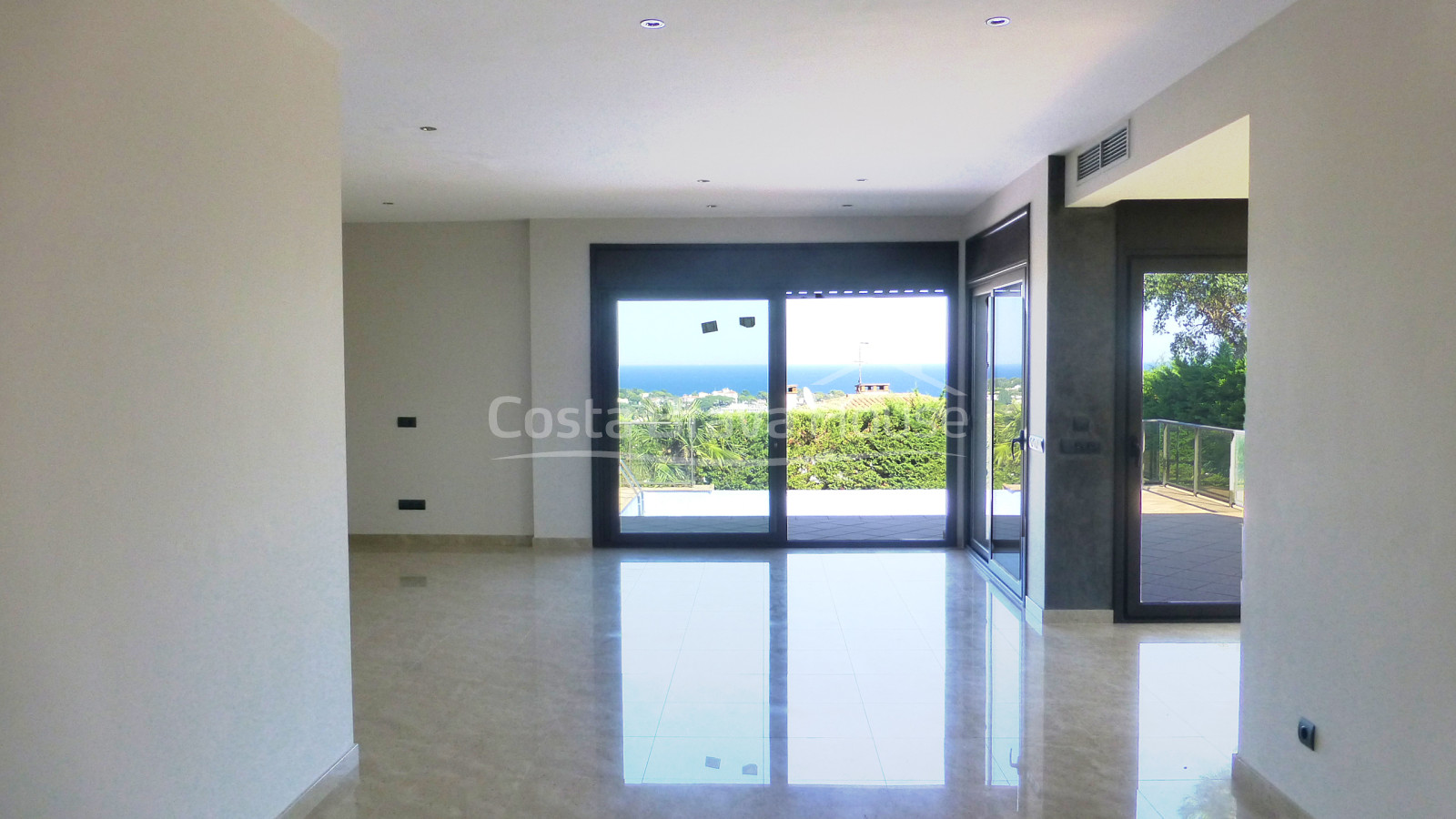 Maison avec piscine et vue mer à vendre à Agaró