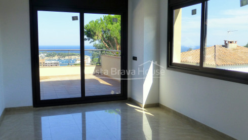 Casa con piscina y vistas al mar en venta en S'Agaró