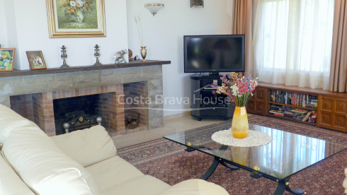 High standing villa for sale in Sant Feliu de Guixols