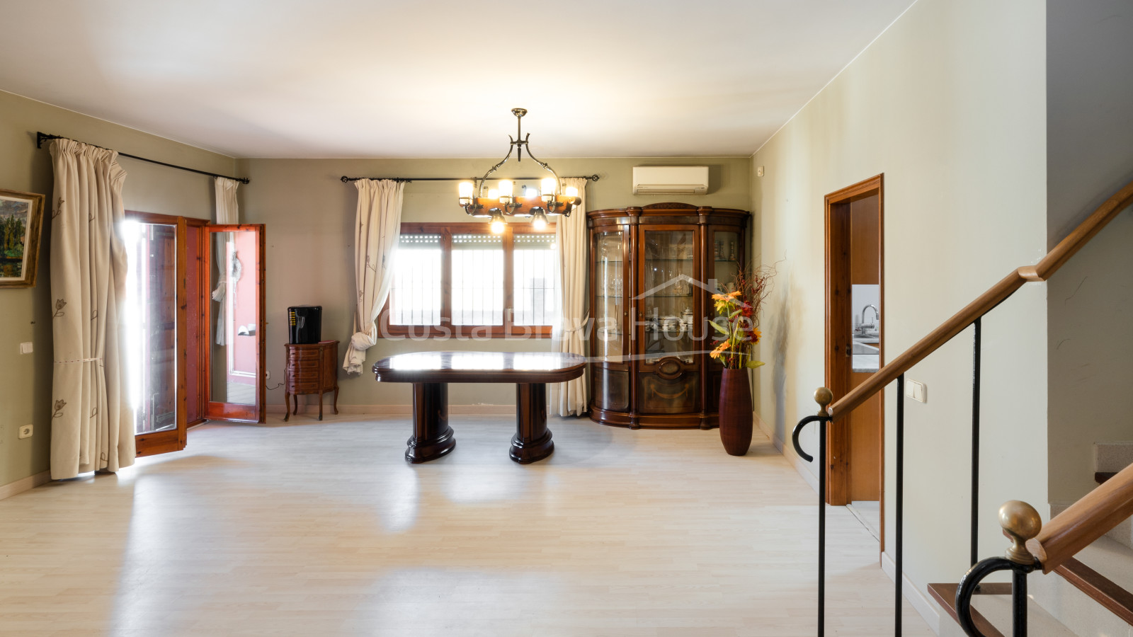 Huis met garage te koop in Tamariu, op minder dan 5 min lopen van het strand