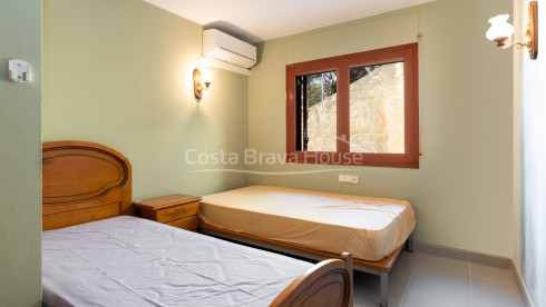 Casa con garaje en venta en Tamariu, a menos de 5 min a pie de la playa