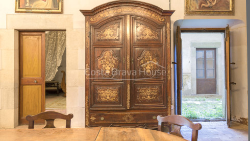 Exclusieve woning uit de 15e eeuw te koop in de Baix Empordà