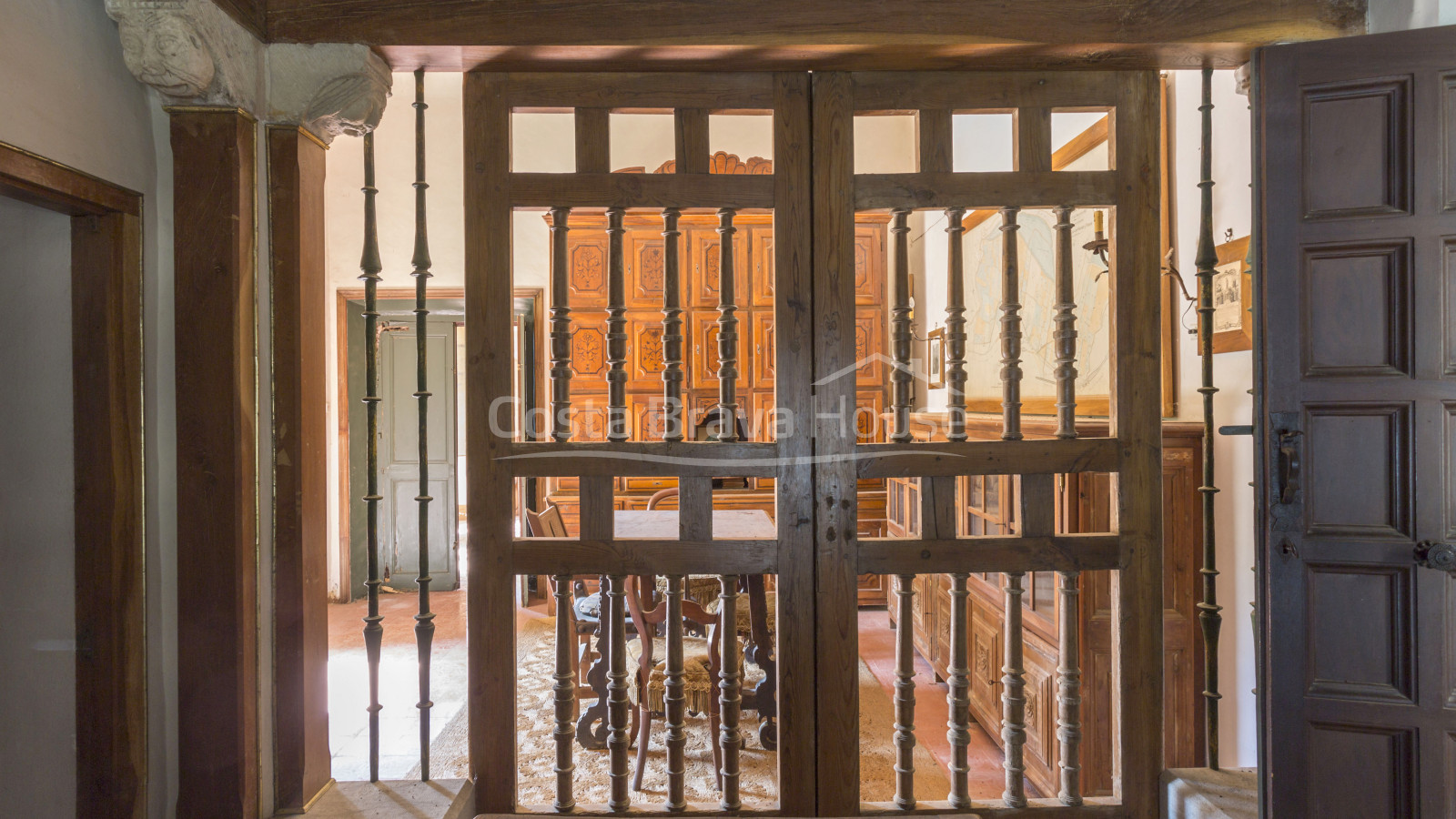 15th century exclusive property for sale in Baix Empordà