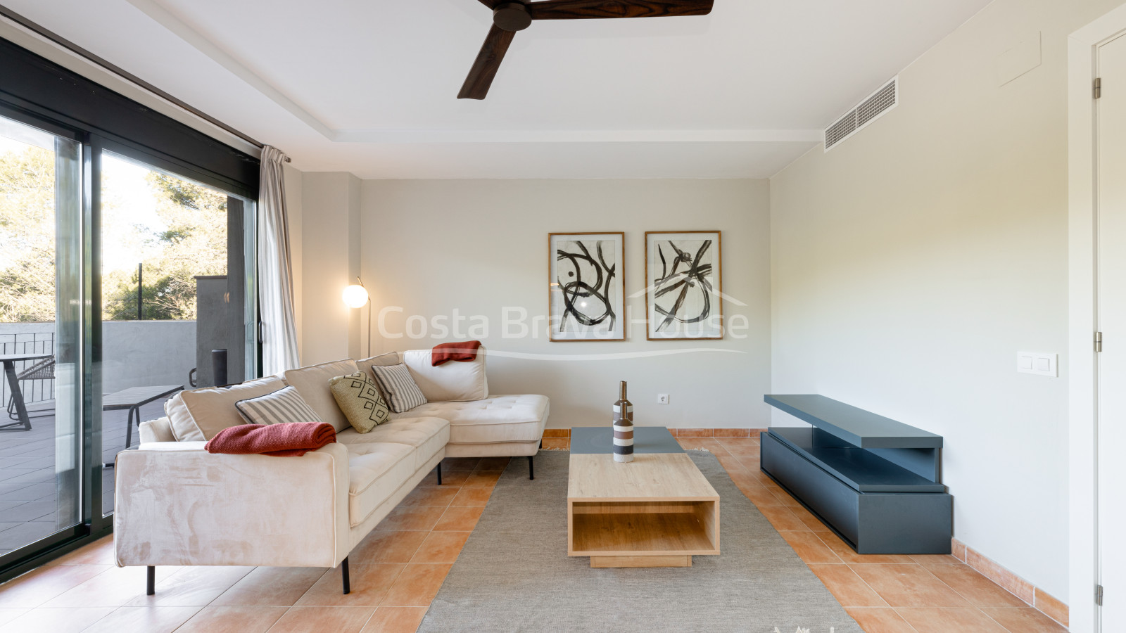 Appartement avec terrasse et piscine à Begur, à 5 minutes de la plage Sa Riera