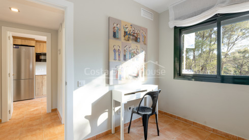 Appartement avec terrasse et piscine à Begur, à 5 minutes de la plage Sa Riera