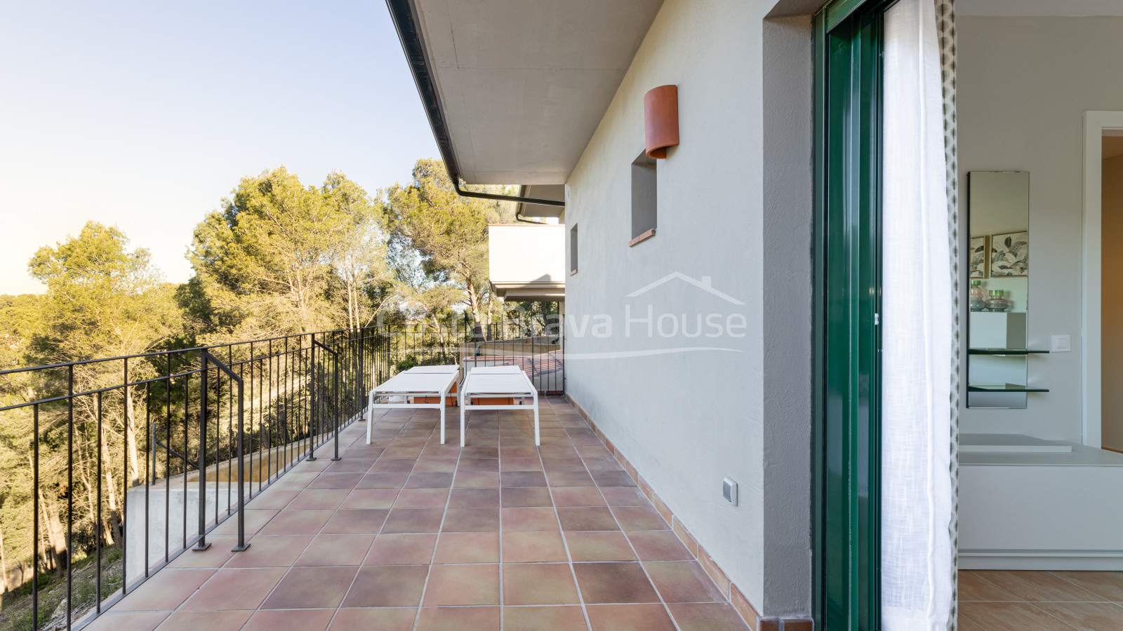 Appartement avec terrasse et piscine à Begur, à 5 minutes de la plage Sa Riera