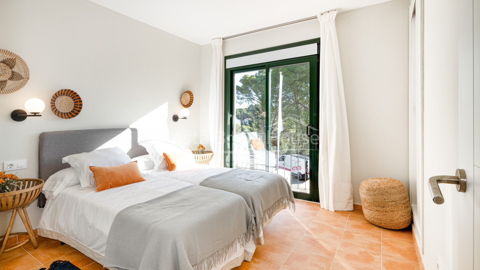 Apartament amb terrassa i piscina a Begur, a 5 min de platja Sa Riera