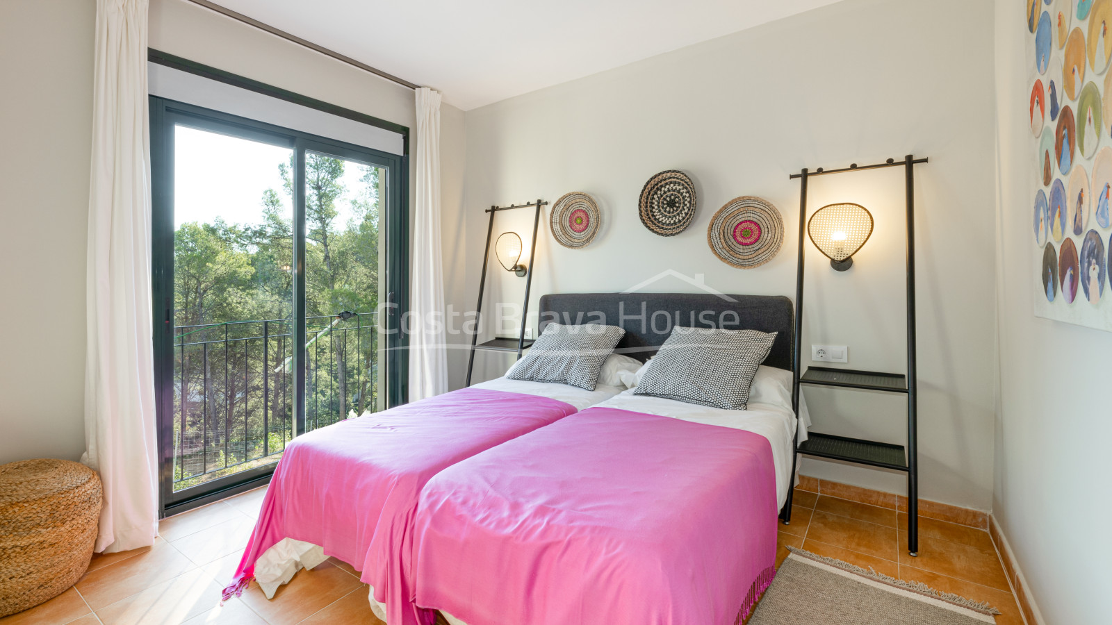 Appartement avec terrasse et piscine à Begur, à 5 minutes de la plage Sa Riera