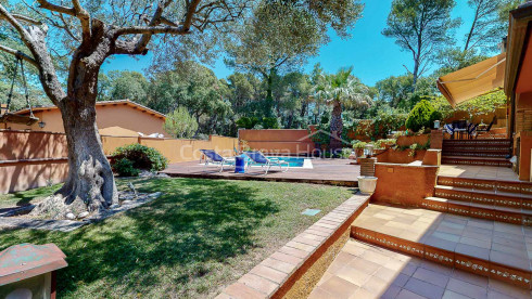 Casa con jardín y piscina en Llafranc, cerca de la playa